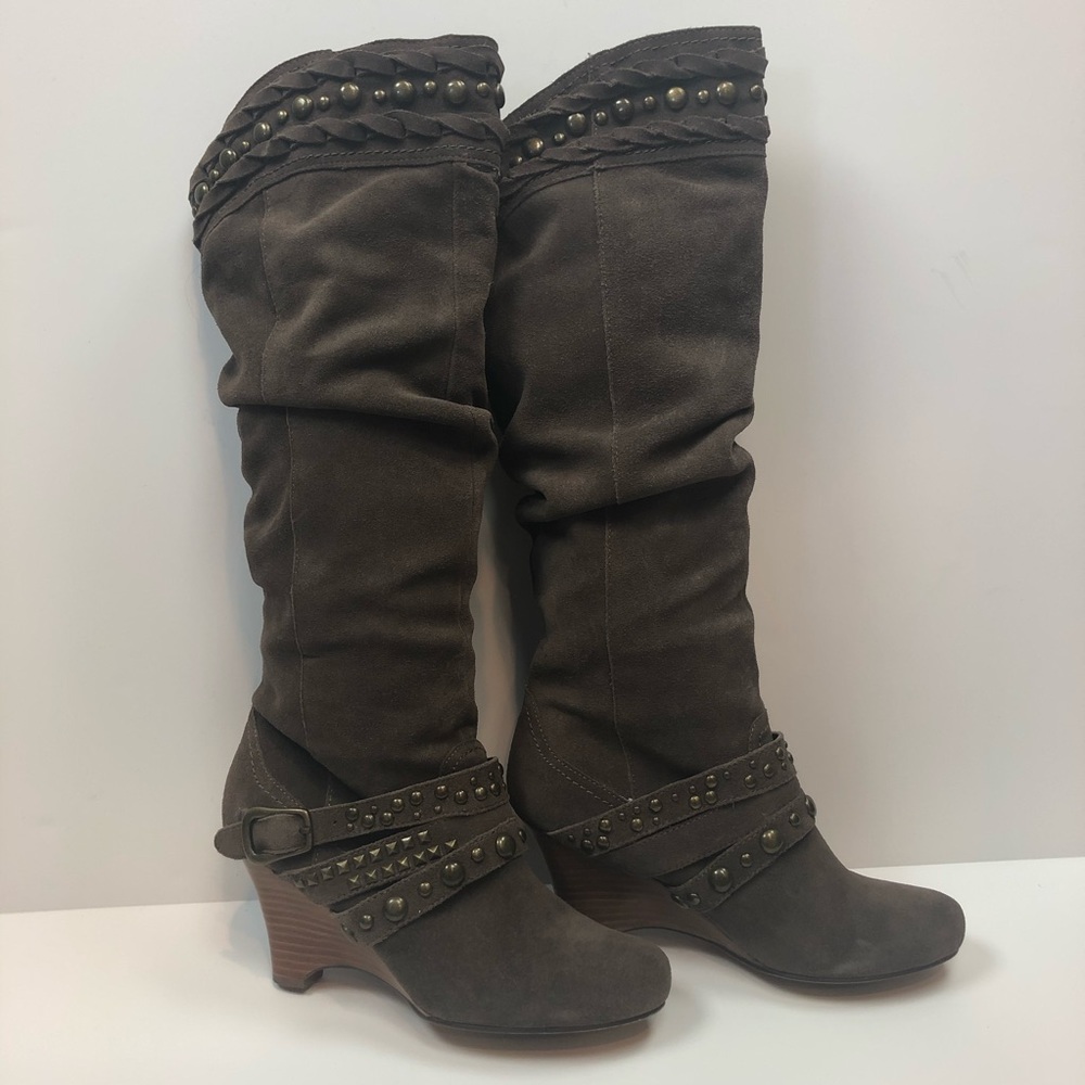 Naughty Monkey Ring Maestro Boot Taupe Size 7.5
